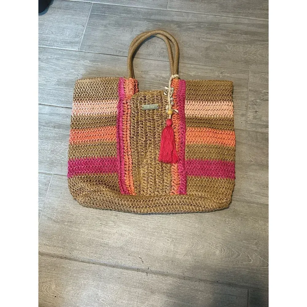 TIME AND TRU Raffia Straw Large Striped Tote - Picture 1 of 4